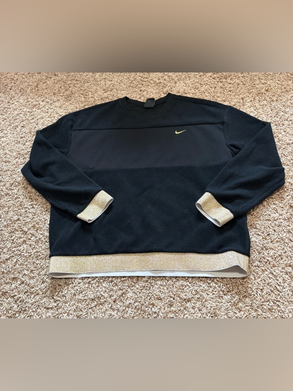 Nike Therma Icon Clash Fleece Crewneck Sweatshirt  womens size medium